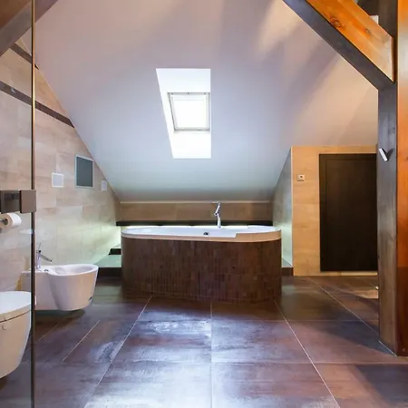 Attic Daire *